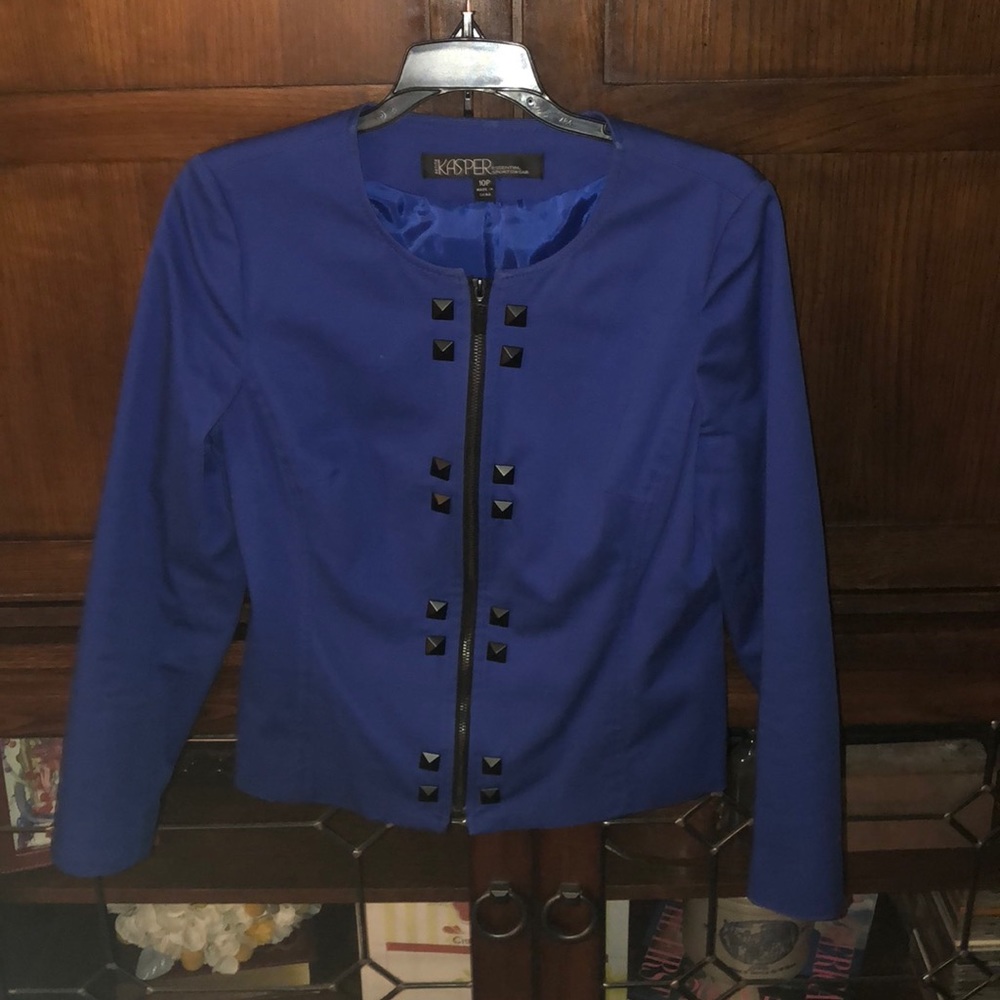 Like new Kasper blue blazer